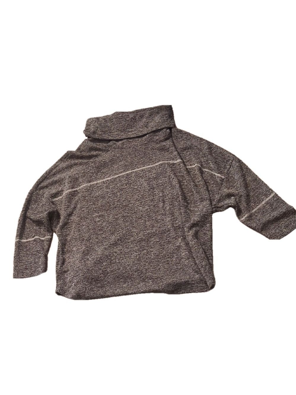 Bloomchic Gray Top Size 18-20